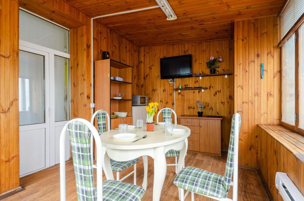 Sun City Hostel Kiev Buitenkant foto