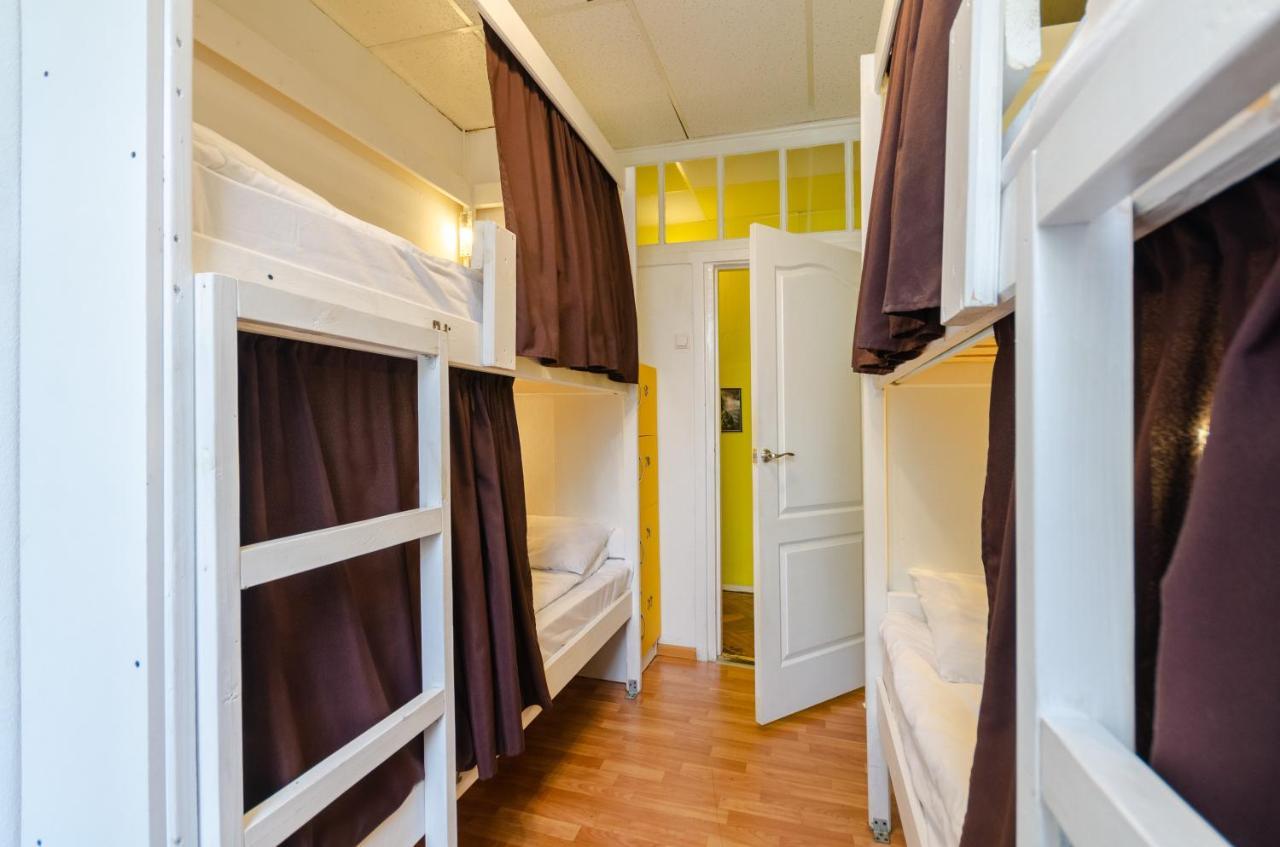 Sun City Hostel Kiev Buitenkant foto