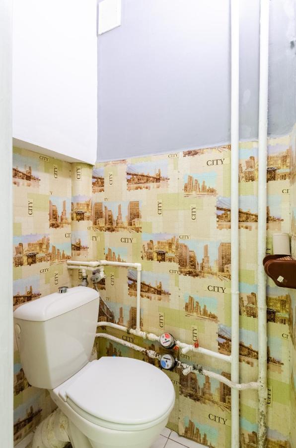 Sun City Hostel Kiev Buitenkant foto