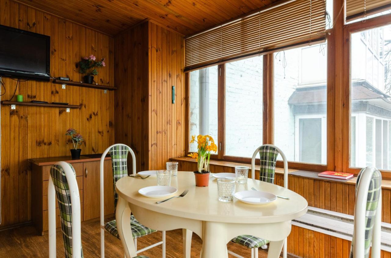 Sun City Hostel Kiev Buitenkant foto