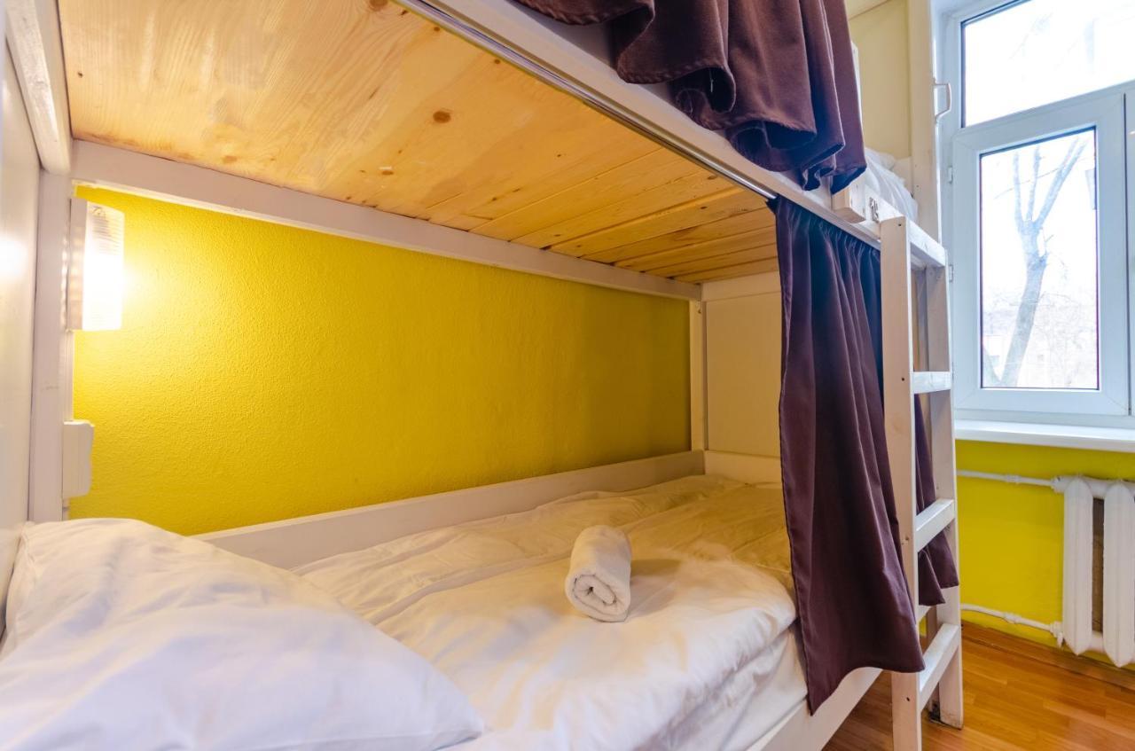 Sun City Hostel Kiev Buitenkant foto